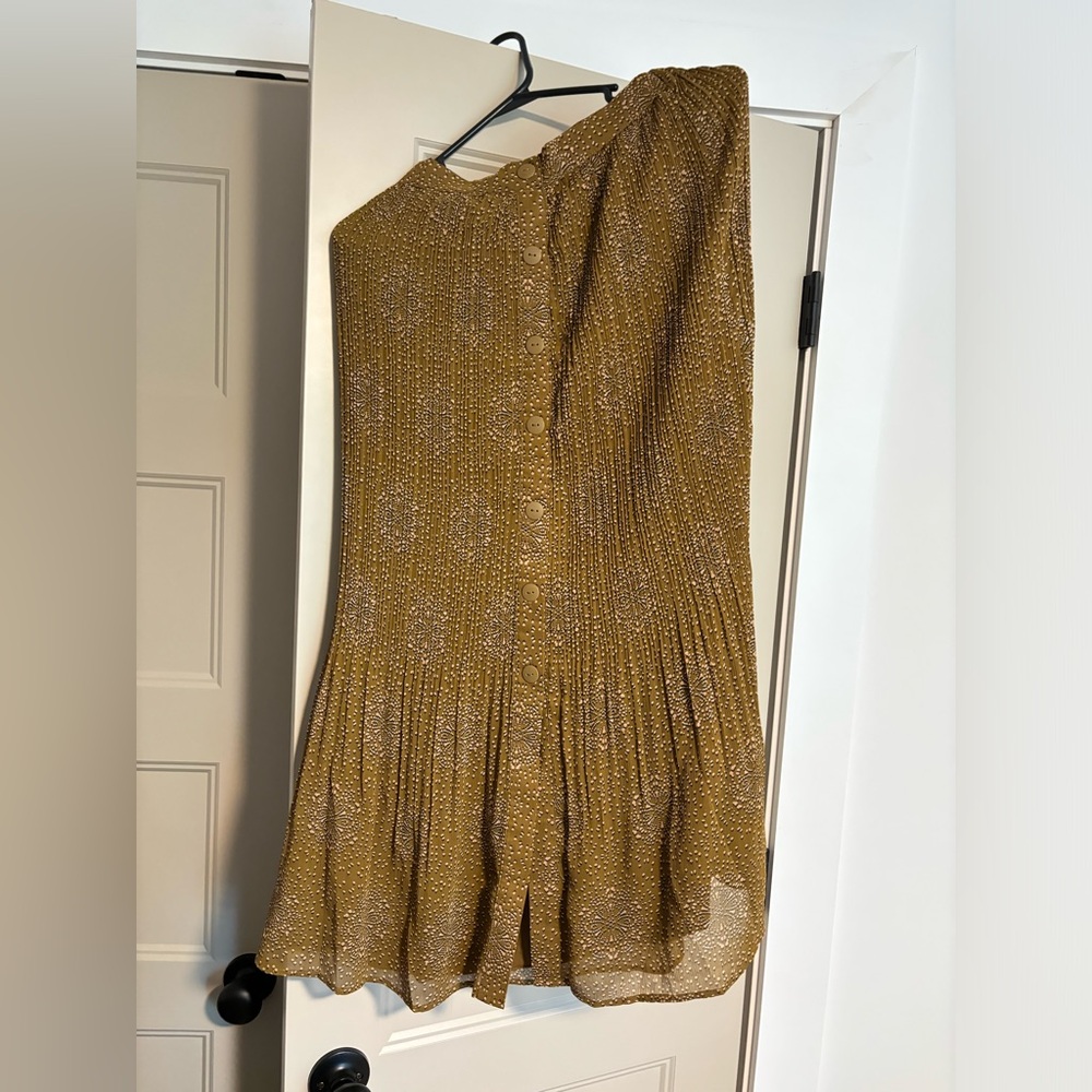 Dr2 by Daniel Rainn Button front pleated skirt